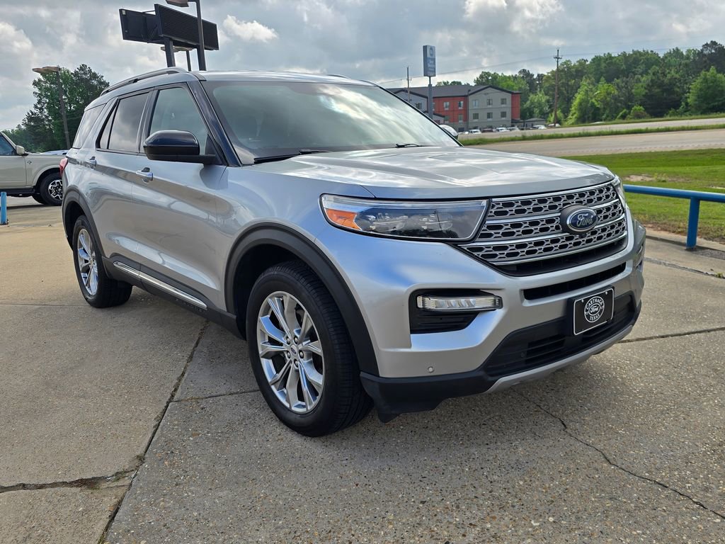 Used 2023 Ford Explorer Limited AWD/4WD image 6