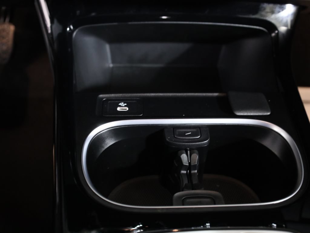 Certified 2026 Mercedes-Benz CLA 250 4MATIC image 24