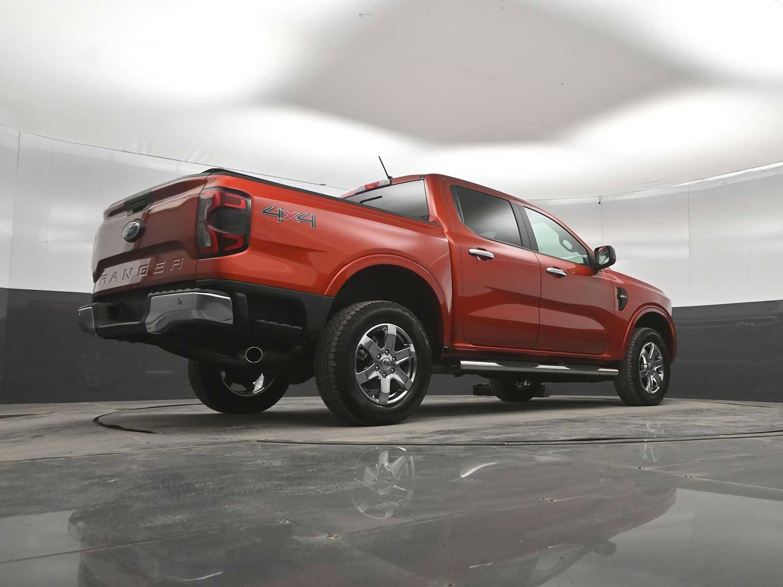 Used 2024 Ford Ranger XLT w/ Equipment Group 301A High AWD/4WD image 41