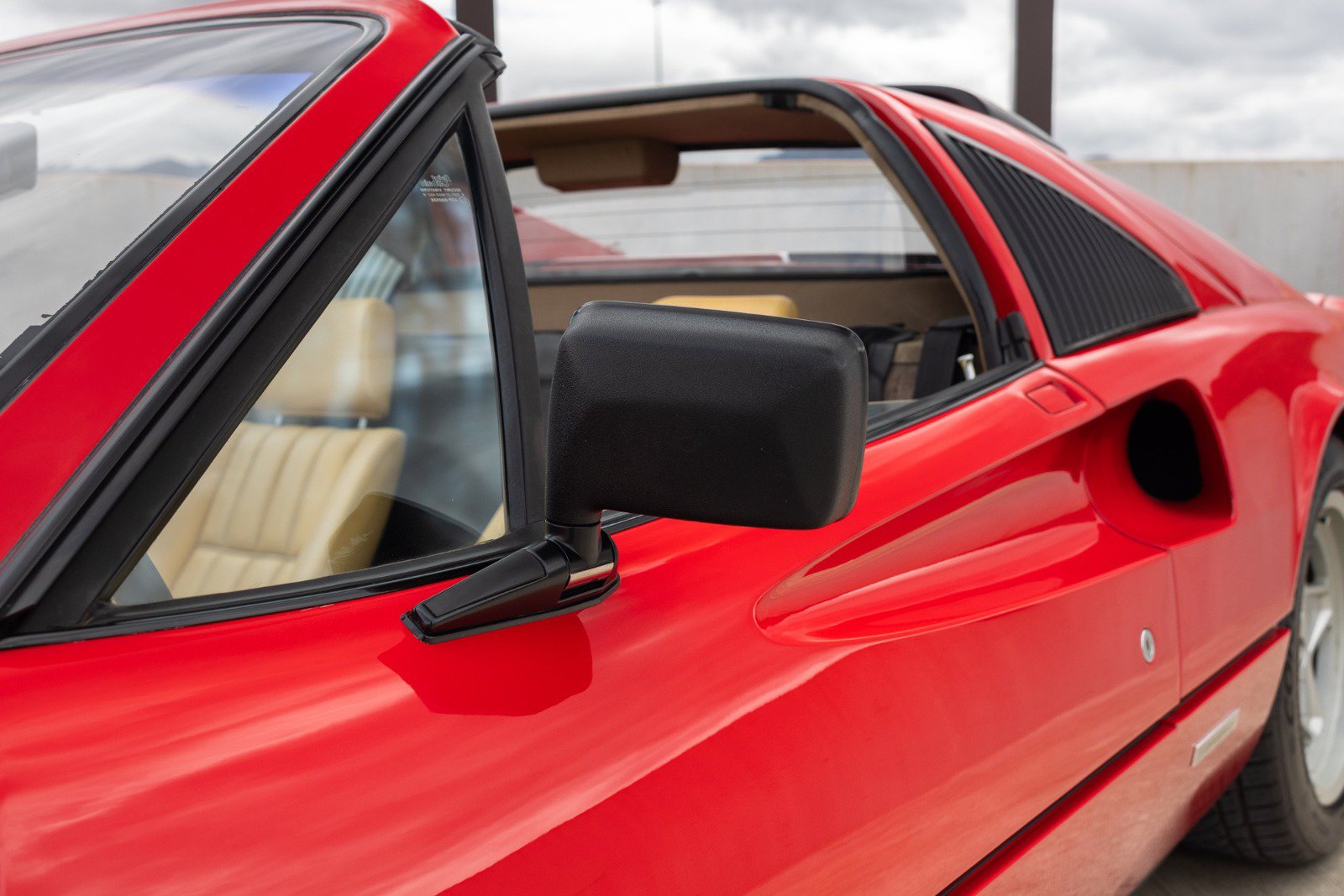 Used 1987 Ferrari 328 GTS RWD image 16