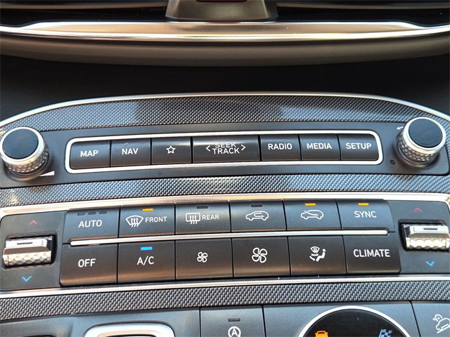 Used 2022 Hyundai Santa Fe Limited image 22