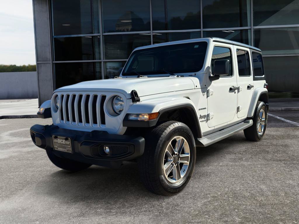Used 2020 Jeep Wrangler Unlimited Sahara AWD/4WD image 3