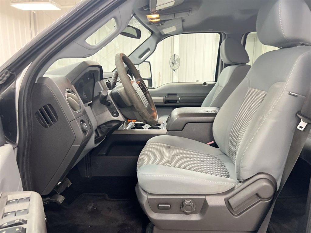 Used 2011 Ford F250 XLT w/ XLT Interior Pkg image 17