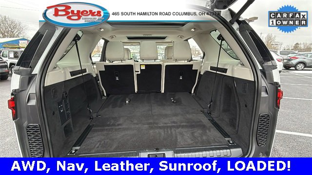 Used 2024 Land Rover Discovery S image 30