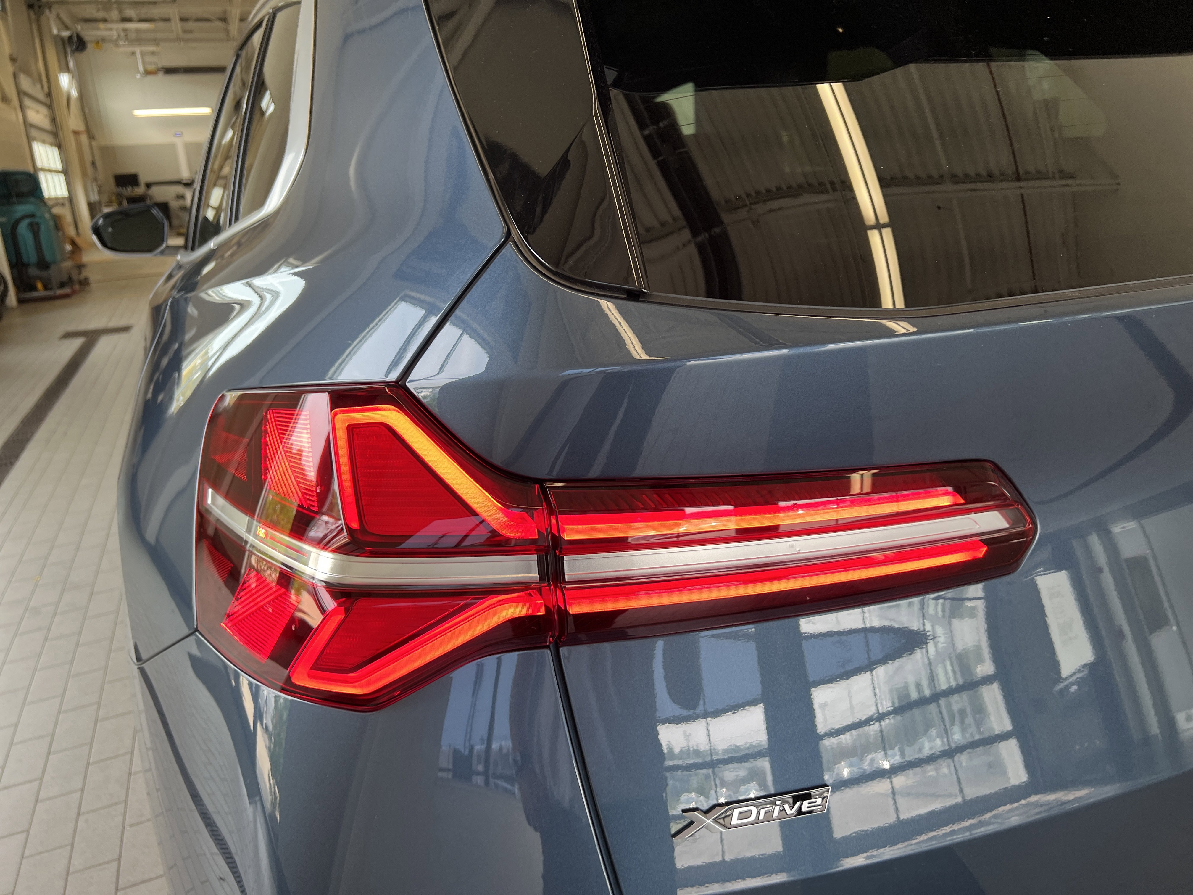 Used 2026 BMW X3 xDrive30 w/ Premium Package image 11