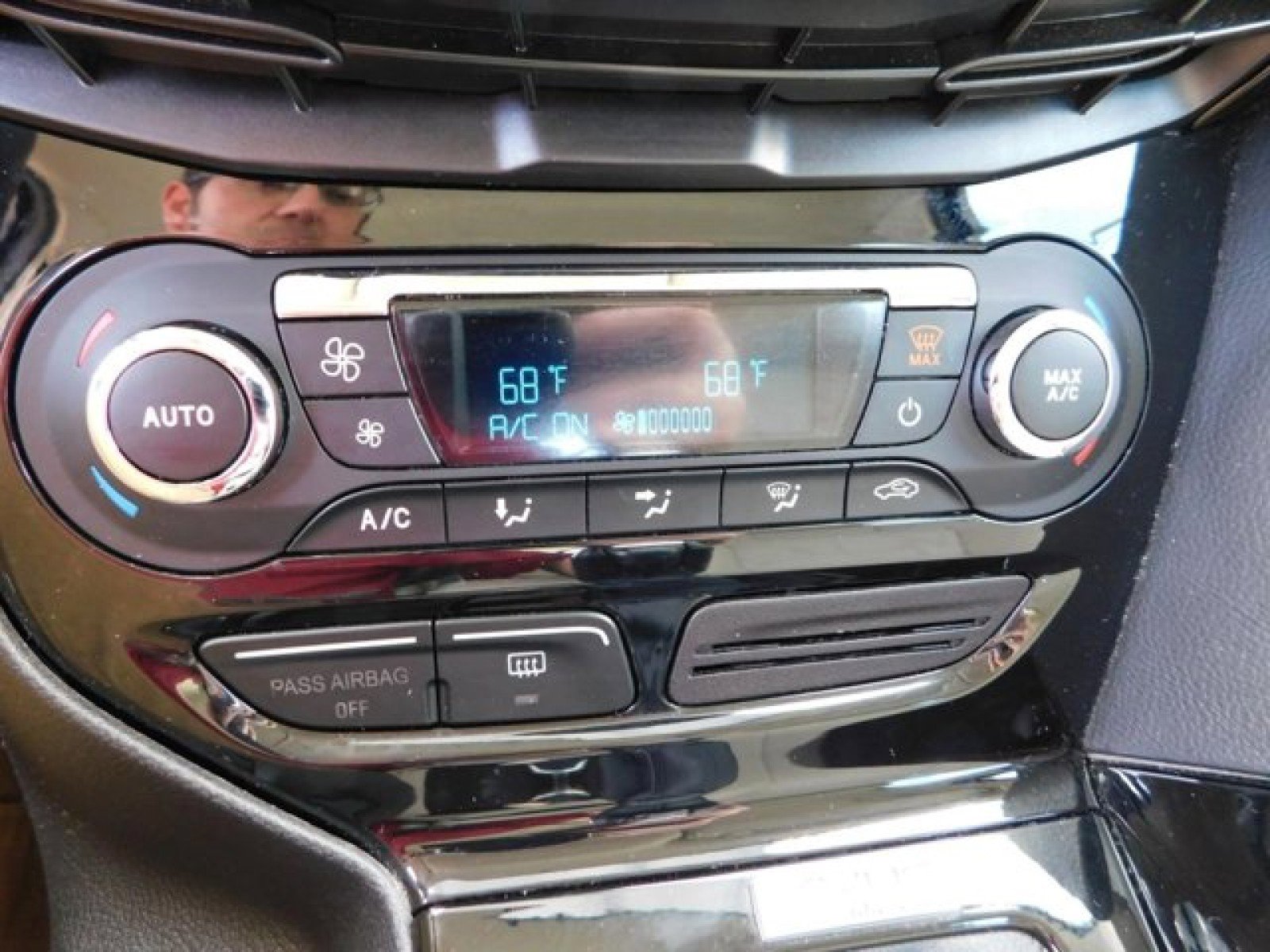 Used 2013 Ford Focus Electric Hatchback image 27