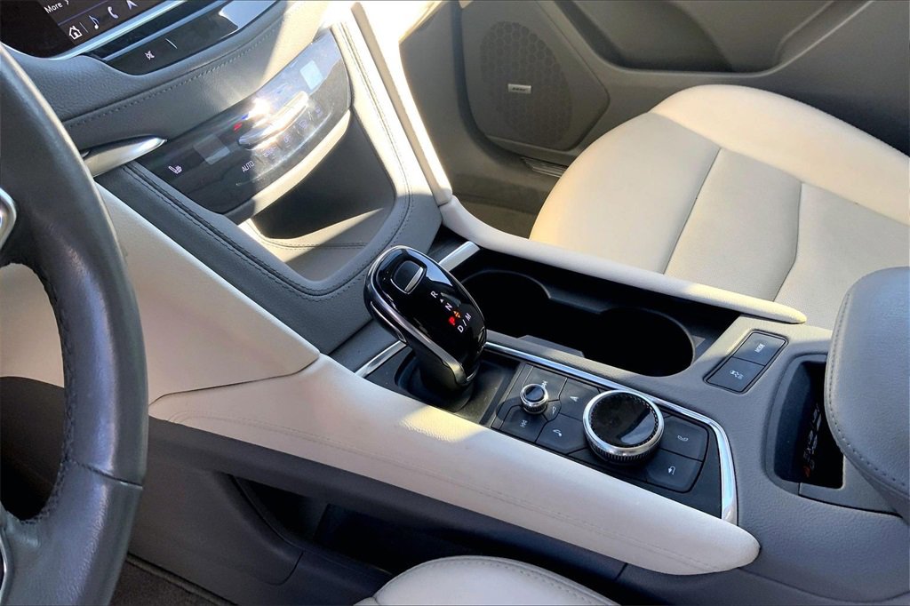 Certified 2023 Cadillac XT5 Premium Luxury w/ Technology Package image 16