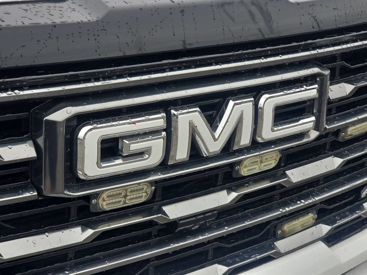 Used 2024 GMC Sierra 2500 AT4 w/ AT4 Preferred Package AWD/4WD image 33
