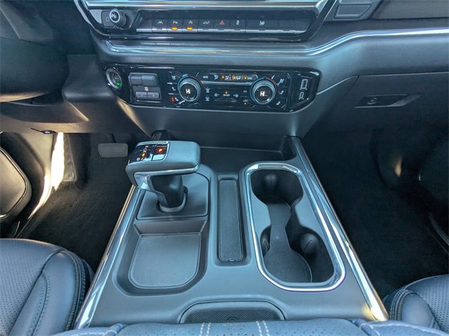 Used 2023 Chevrolet Silverado 1500 High Country image 20