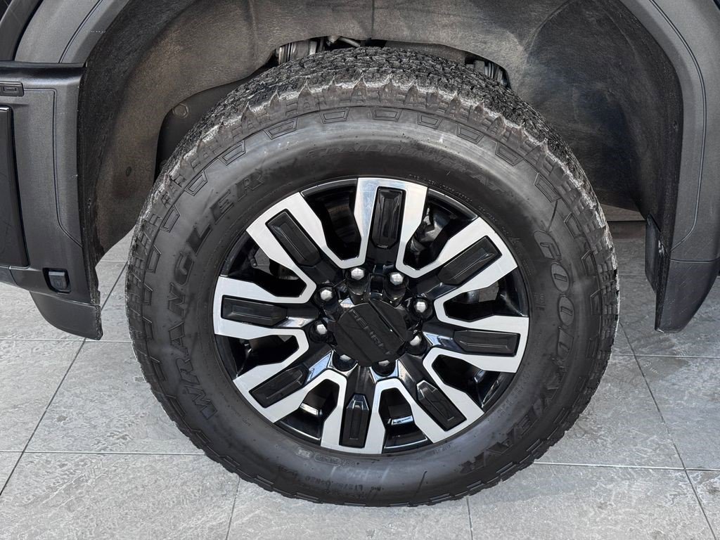 Certified 2024 GMC Sierra 3500 Denali Ultimate image 4