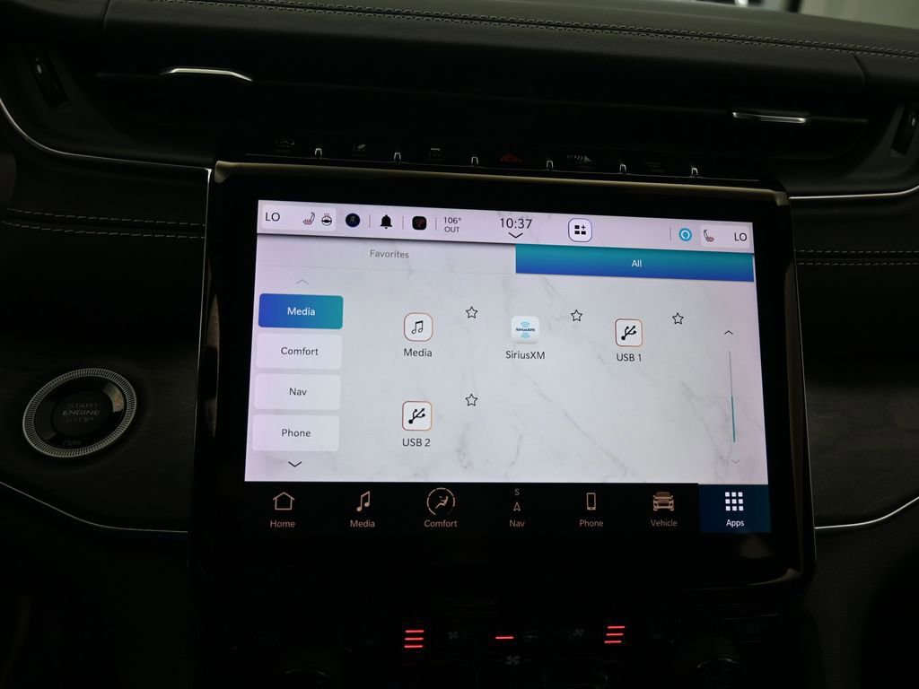 Used 2023 Jeep Grand Cherokee Overland w/ Luxury Tech Group IV image 24