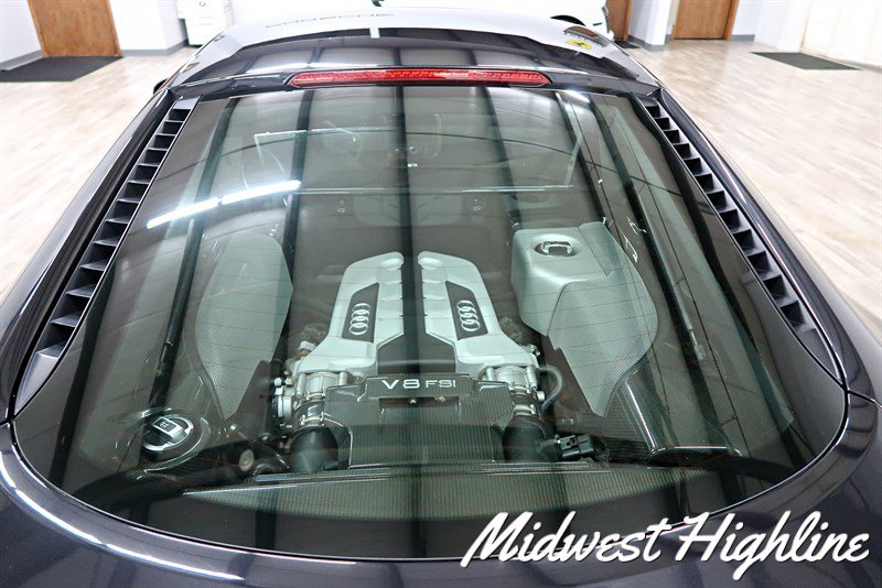 Used 2008 Audi R8 V8 image 24