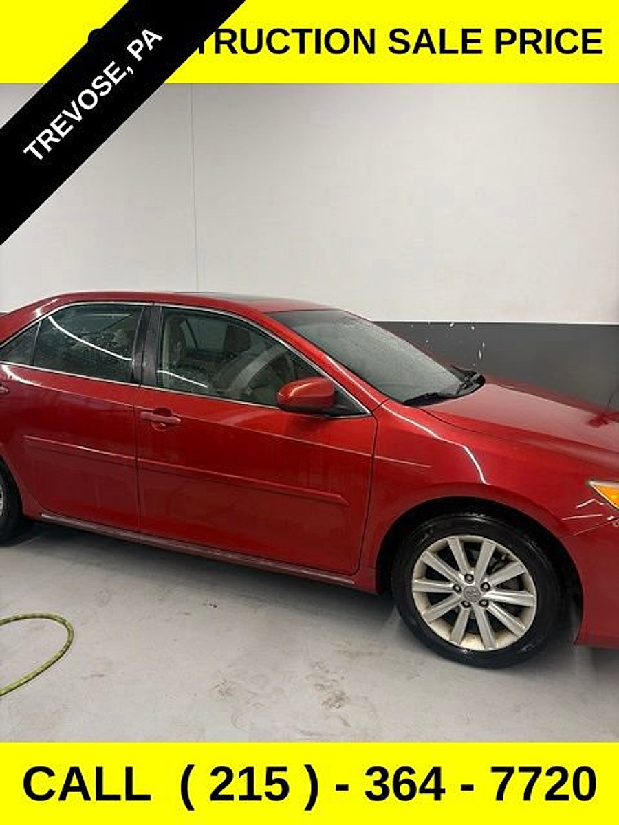 Used 2012 Toyota Camry XLE FWD image 5