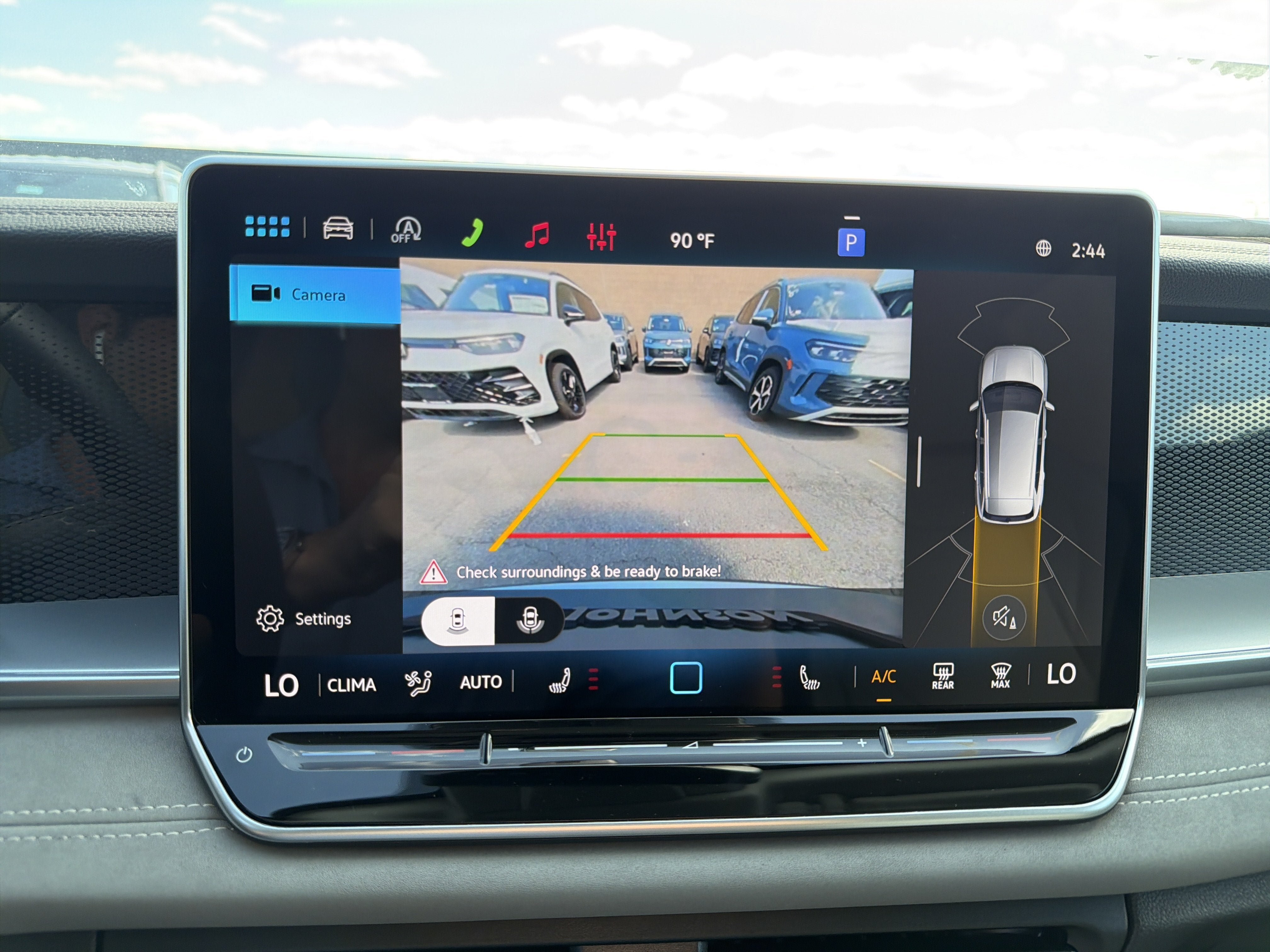 New 2026 Volkswagen Tiguan SE AWD/4WD image 18
