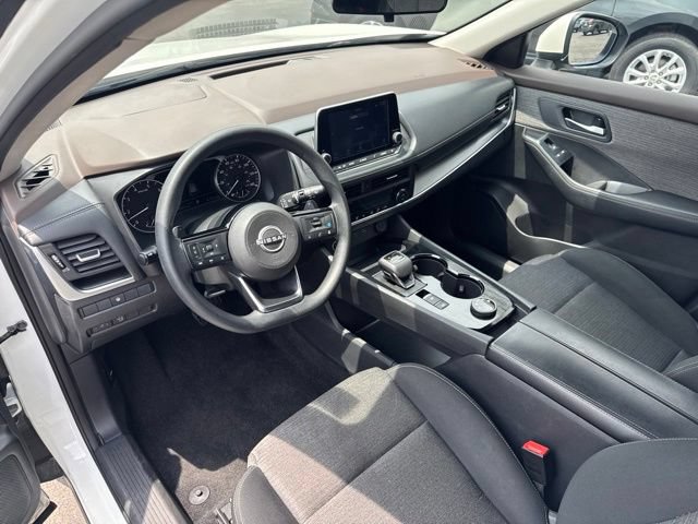 Used 2023 Nissan Rogue SV AWD/4WD image 9