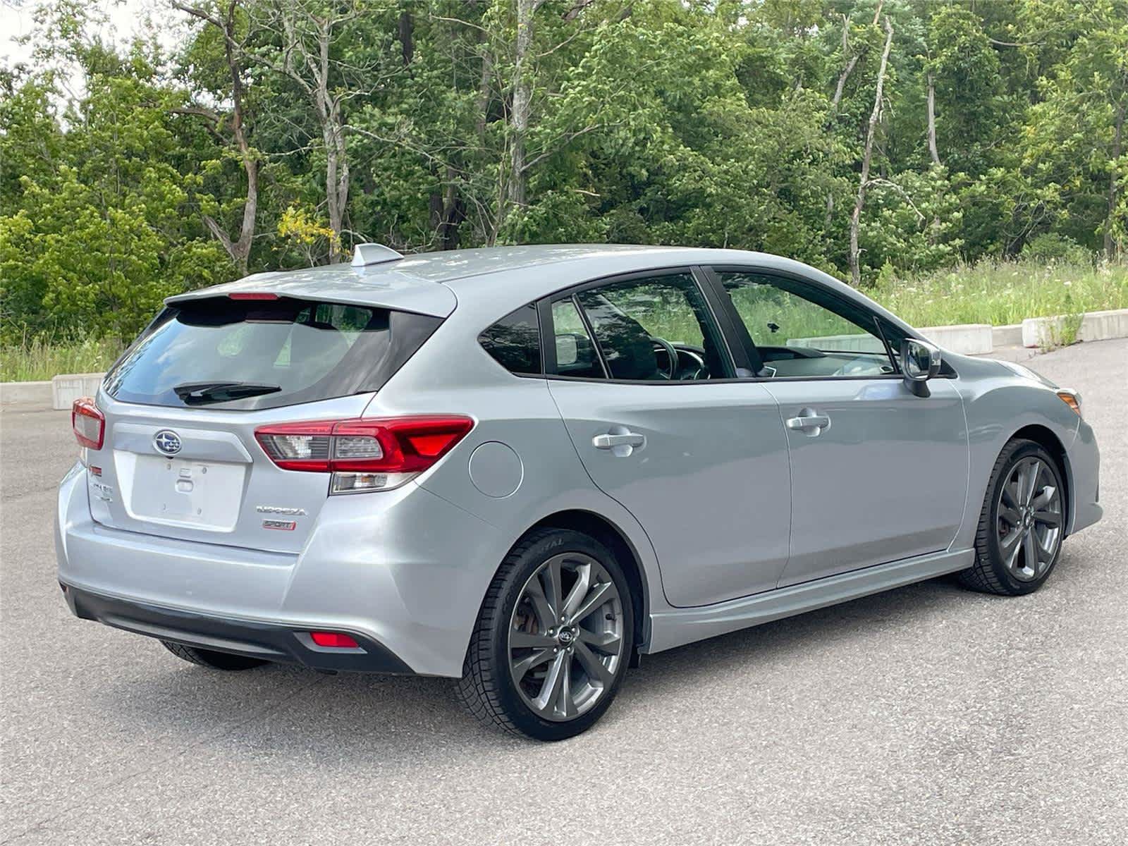 Certified 2022 Subaru Impreza 2.0i Sport AWD/4WD image 3