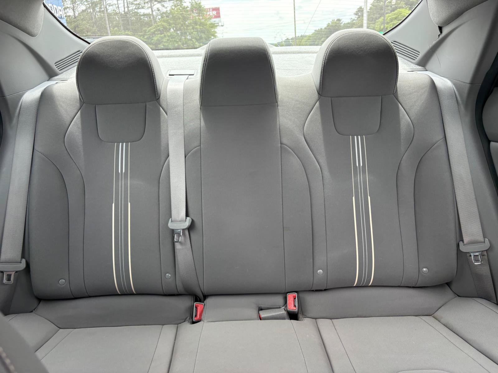 Used 2022 Hyundai Elantra SEL FWD image 17