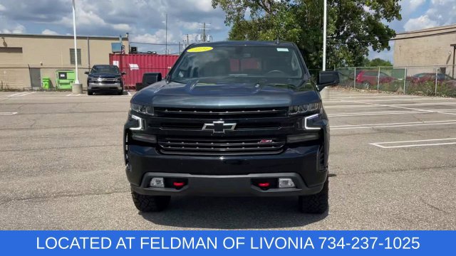 Used 2021 Chevrolet Silverado 1500 LT Trail Boss w/ Convenience Package II AWD/4WD image 3