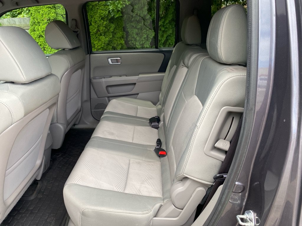 Used 2015 Honda Pilot LX image 19