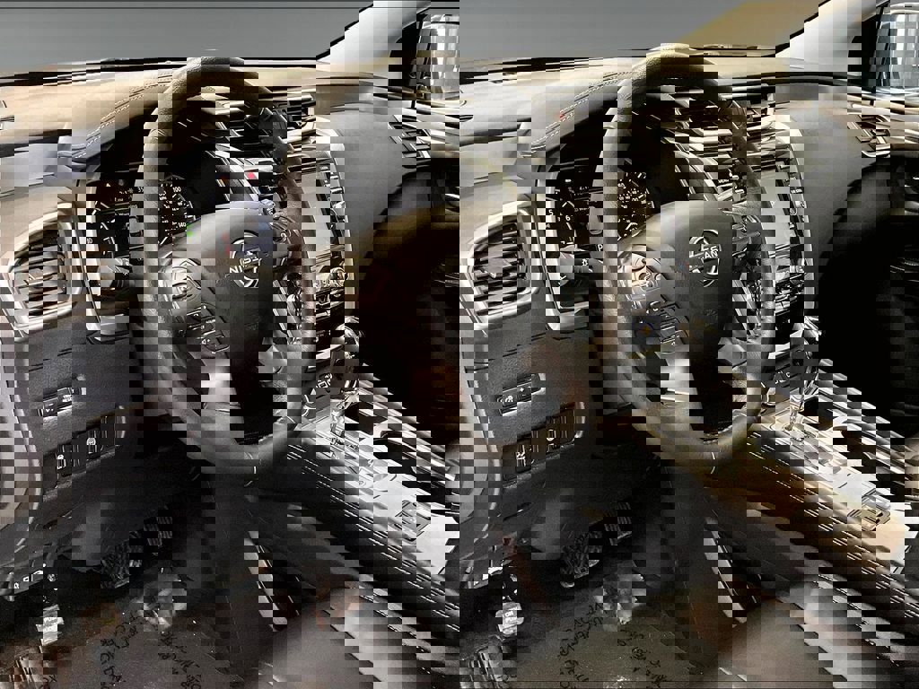 Used 2023 Nissan Murano SV w/ SV Midnight Edition Package image 9