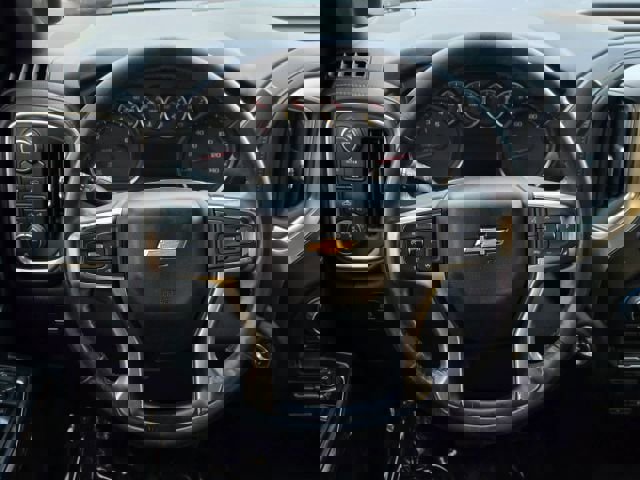 Used 2020 Chevrolet Silverado 1500 LT w/ Convenience Package image 19