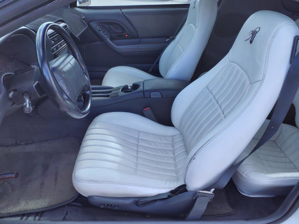 Used 1997 Chevrolet Camaro Z28 w/ Preferred Equipment Group 2 image 9