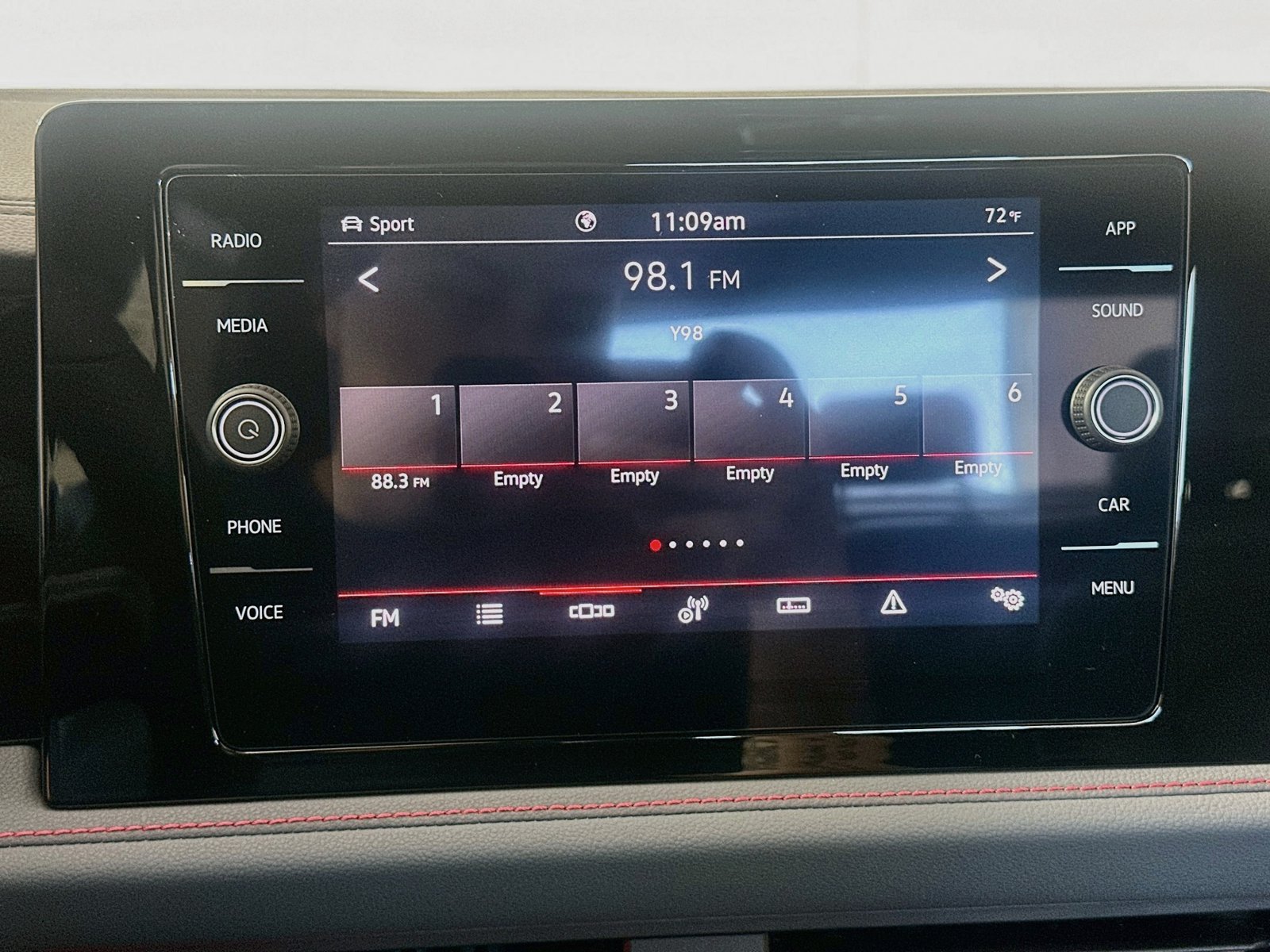 New 2027 Volkswagen Jetta GLI Autobahn FWD image 14