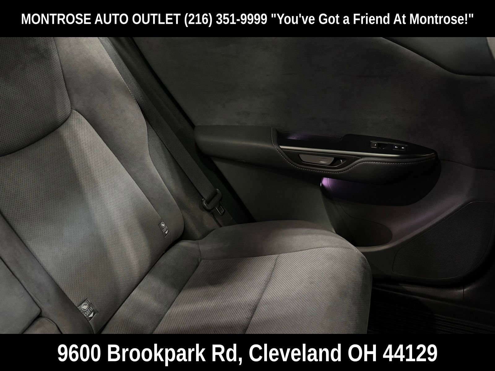 Used 2023 Lexus RZ 450e Premium image 33