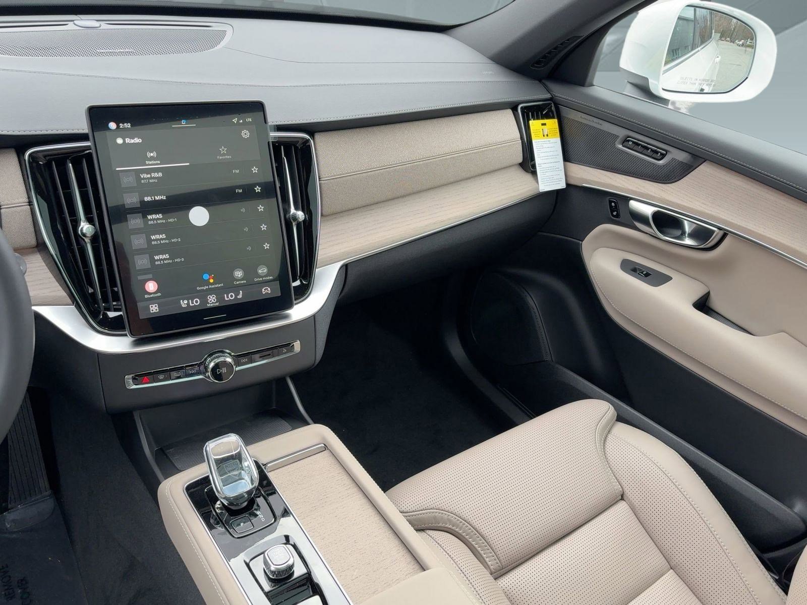 New 2026 Volvo XC90 B6 Ultra image 26