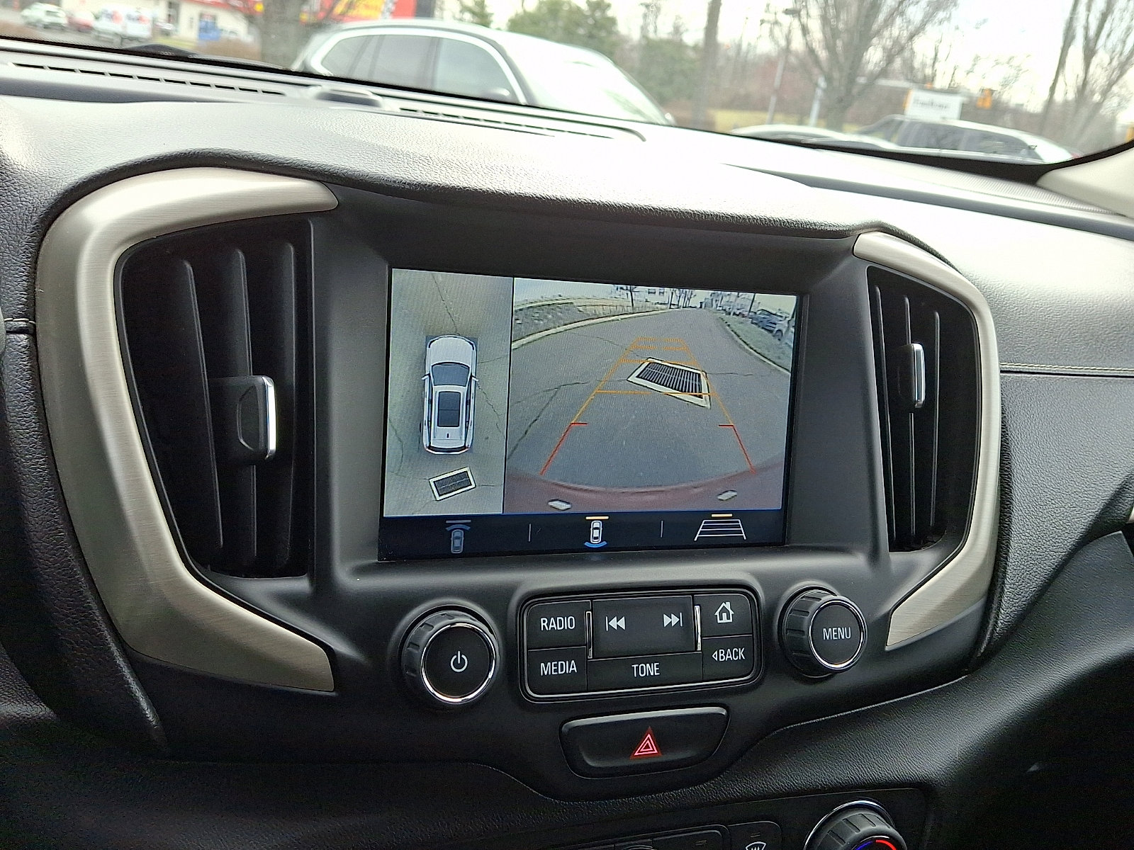 Used 2018 GMC Terrain Denali w/ Advanced Safety Package image 18