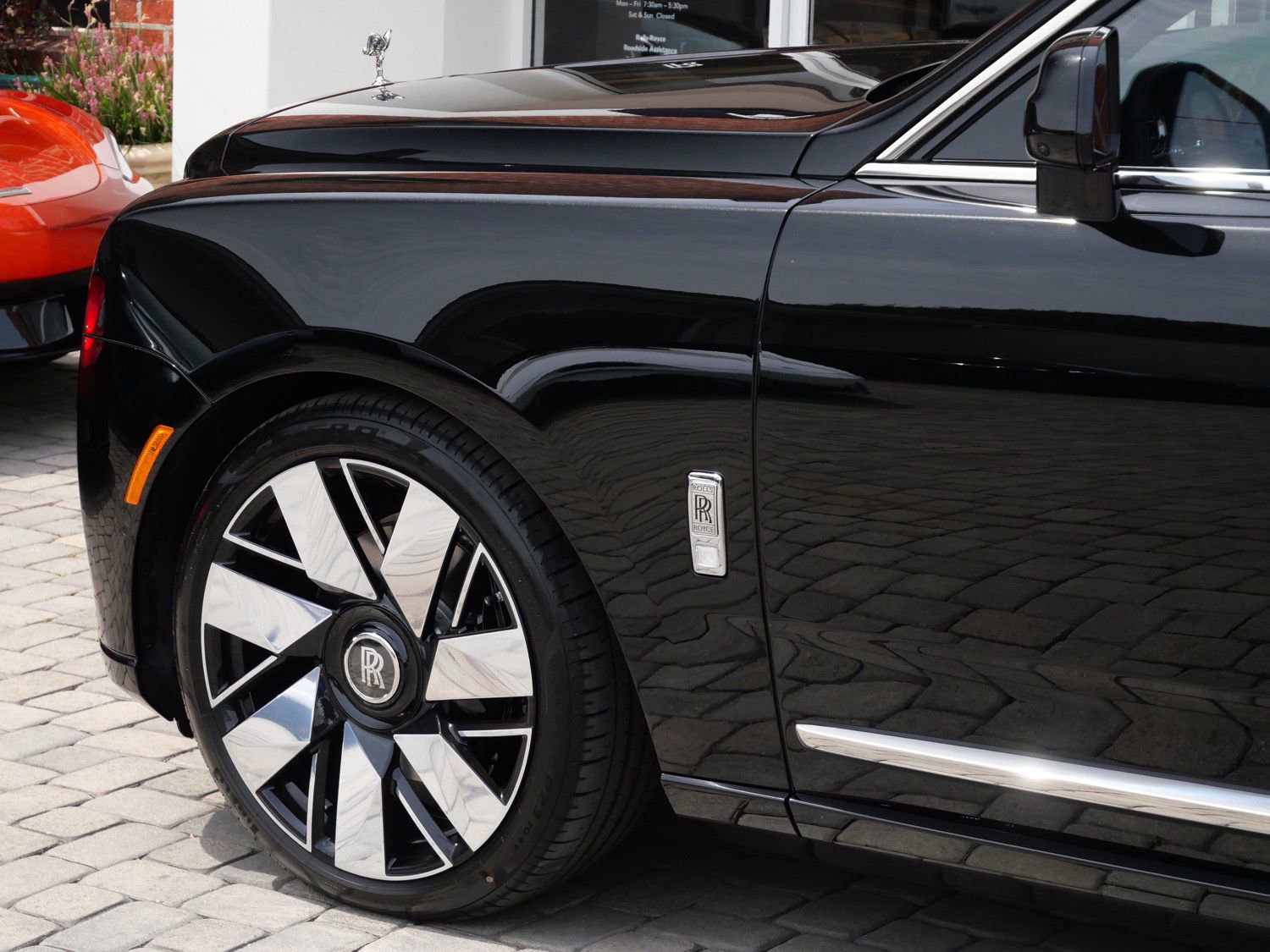 New 2026 Rolls-Royce Cullinan AWD/4WD image 23