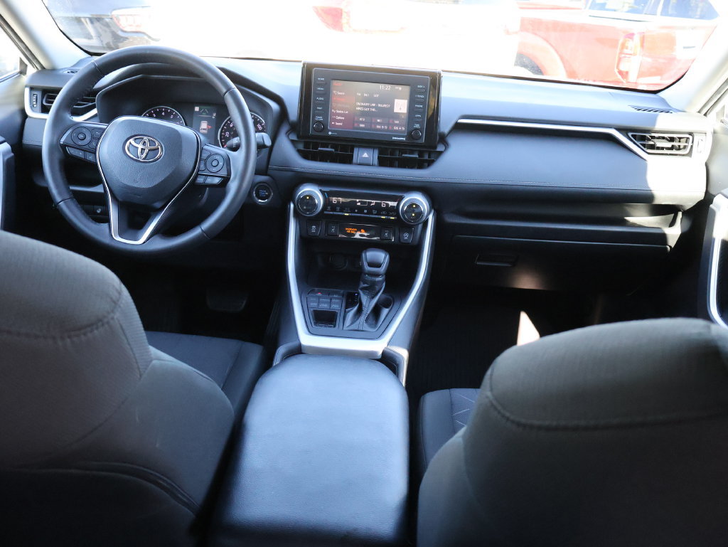 Used 2021 Toyota RAV4 XLE w/ Convenience Package AWD/4WD image 13
