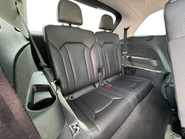 Used 2019 Audi Q7 3.0T Premium Plus w/ Premium Plus Package AWD/4WD image 38