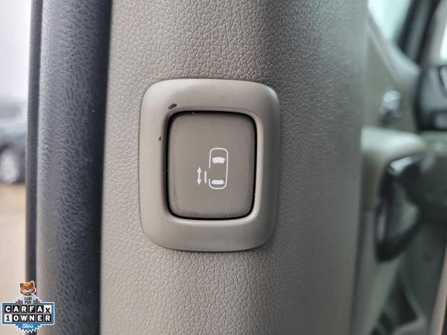 Used 2020 Kia Sedona SX image 19