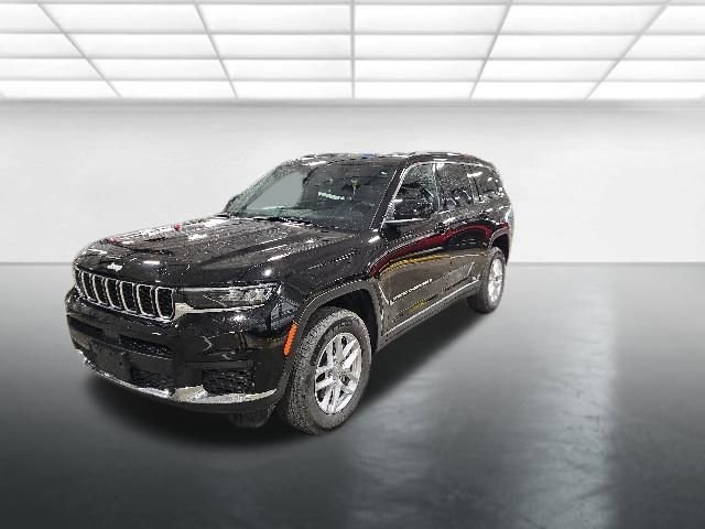 Used 2024 Jeep Grand Cherokee L Laredo AWD/4WD image 8