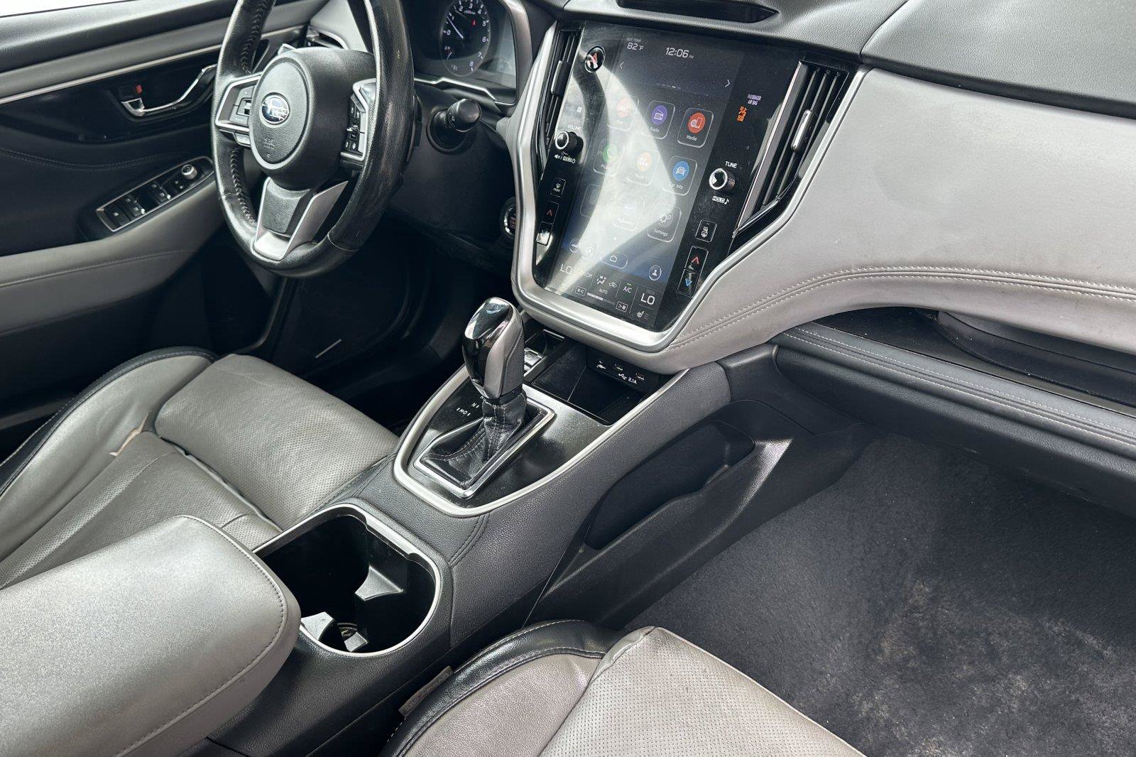 Used 2022 Subaru Outback Limited AWD/4WD image 16