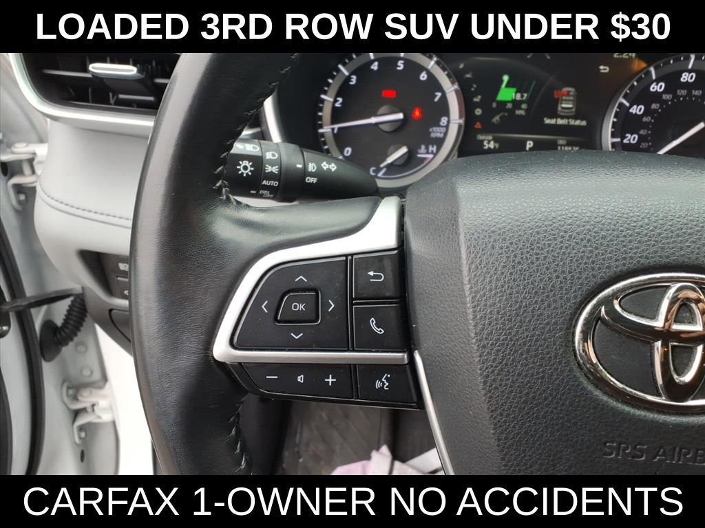 Used 2022 Toyota Highlander XLE AWD/4WD image 20