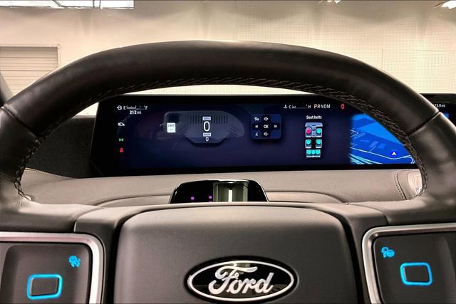 Used 2025 Ford Expedition Tremor AWD/4WD image 28