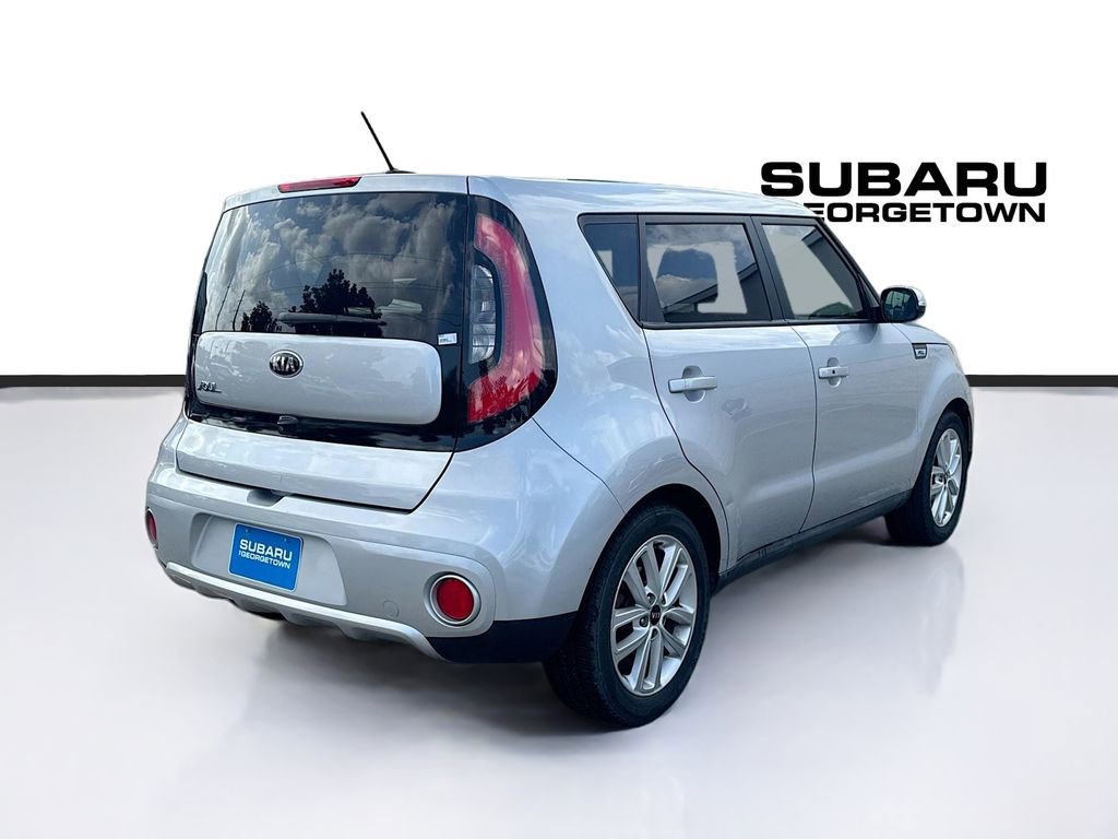 Used 2018 Kia Soul + w/ + Primo LIT Package FWD image 8