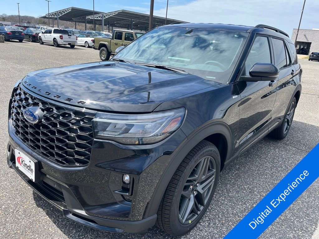 New 2026 Ford Explorer ST-Line w/ ST-Line Street Pack AWD/4WD image 4
