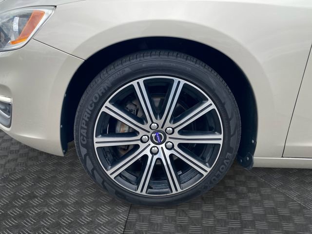 Used 2018 Volvo S60 T5 Inscription AWD/4WD image 32