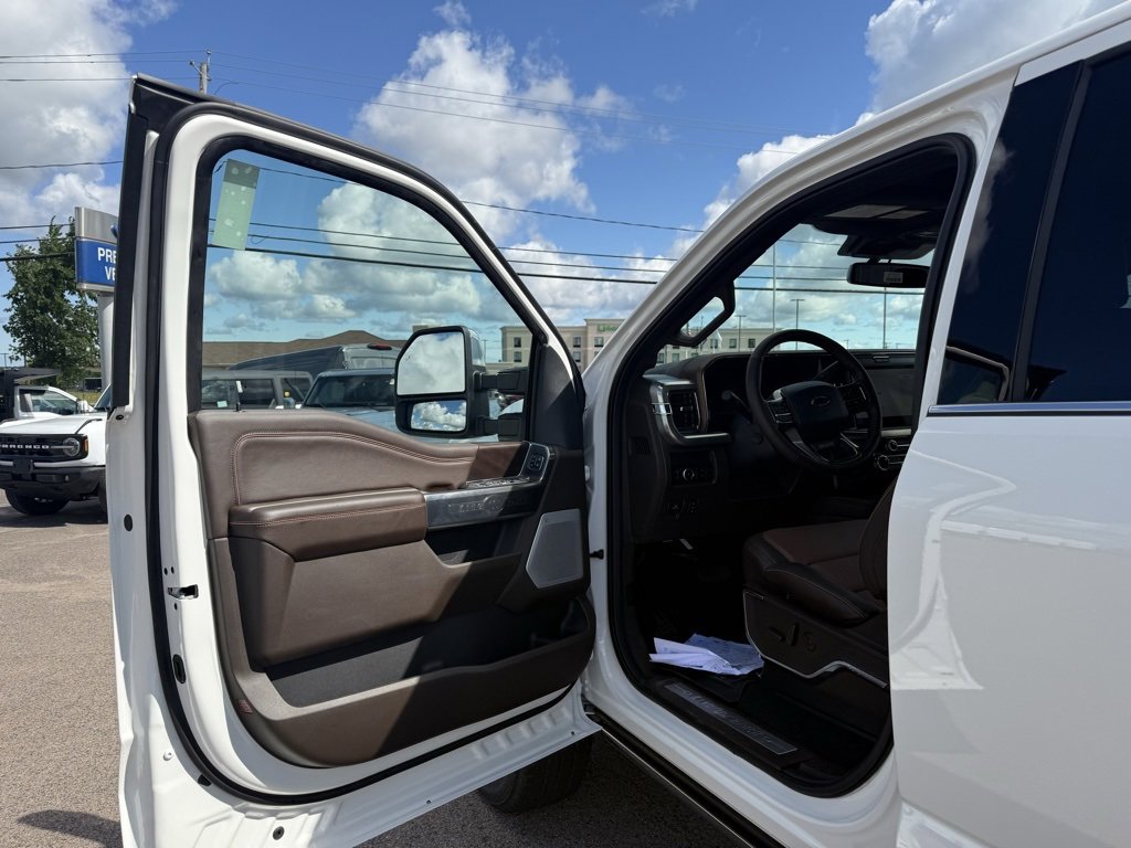 New 2025 Ford F350 King Ranch w/ Chrome Package image 13