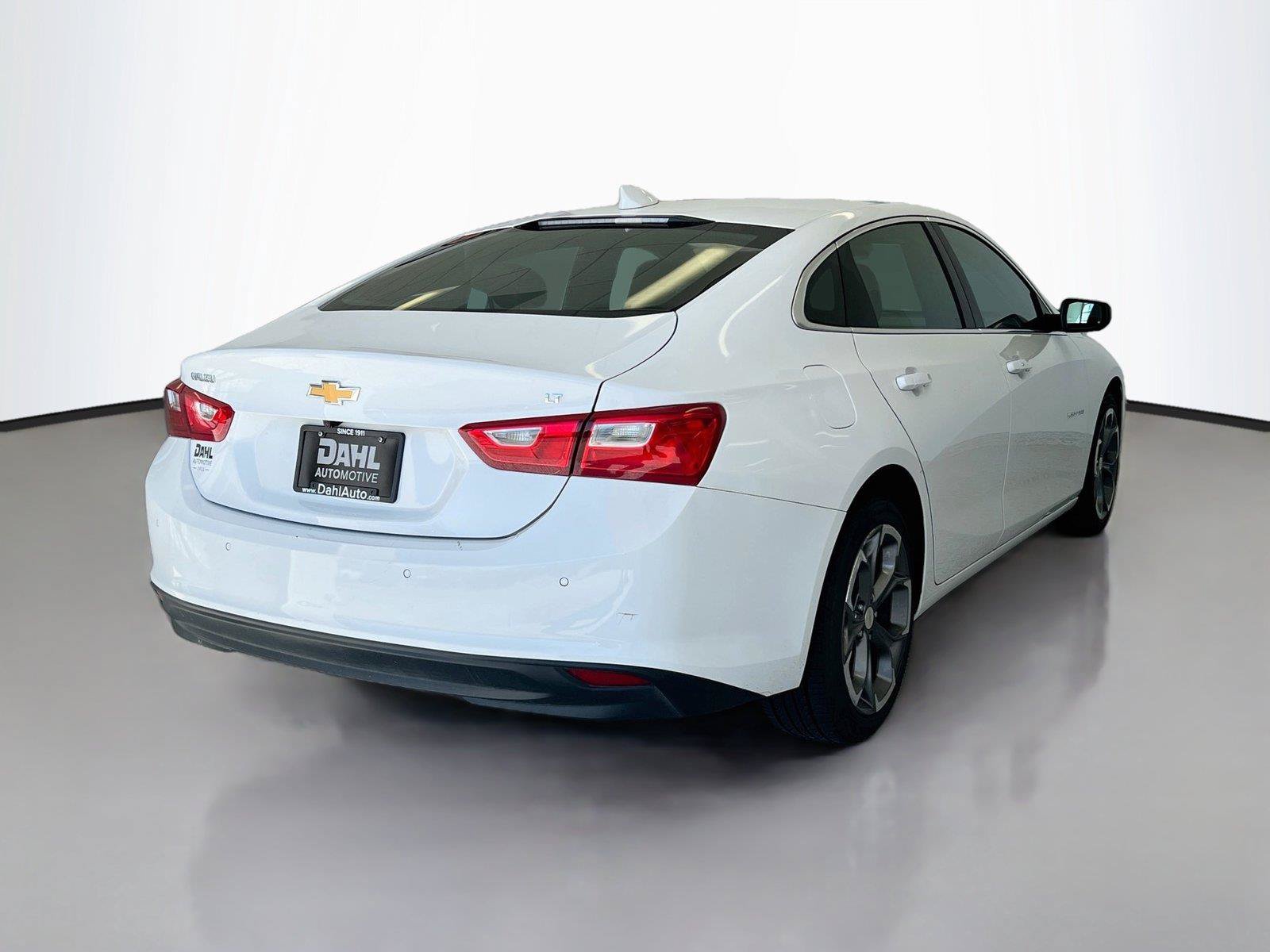 Used 2024 Chevrolet Malibu LT FWD image 13