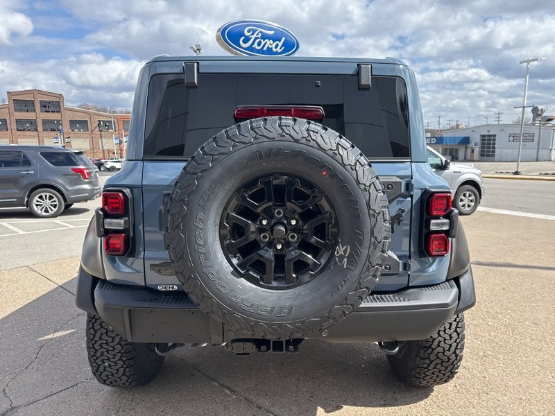 New 2025 Ford Bronco Raptor image 6