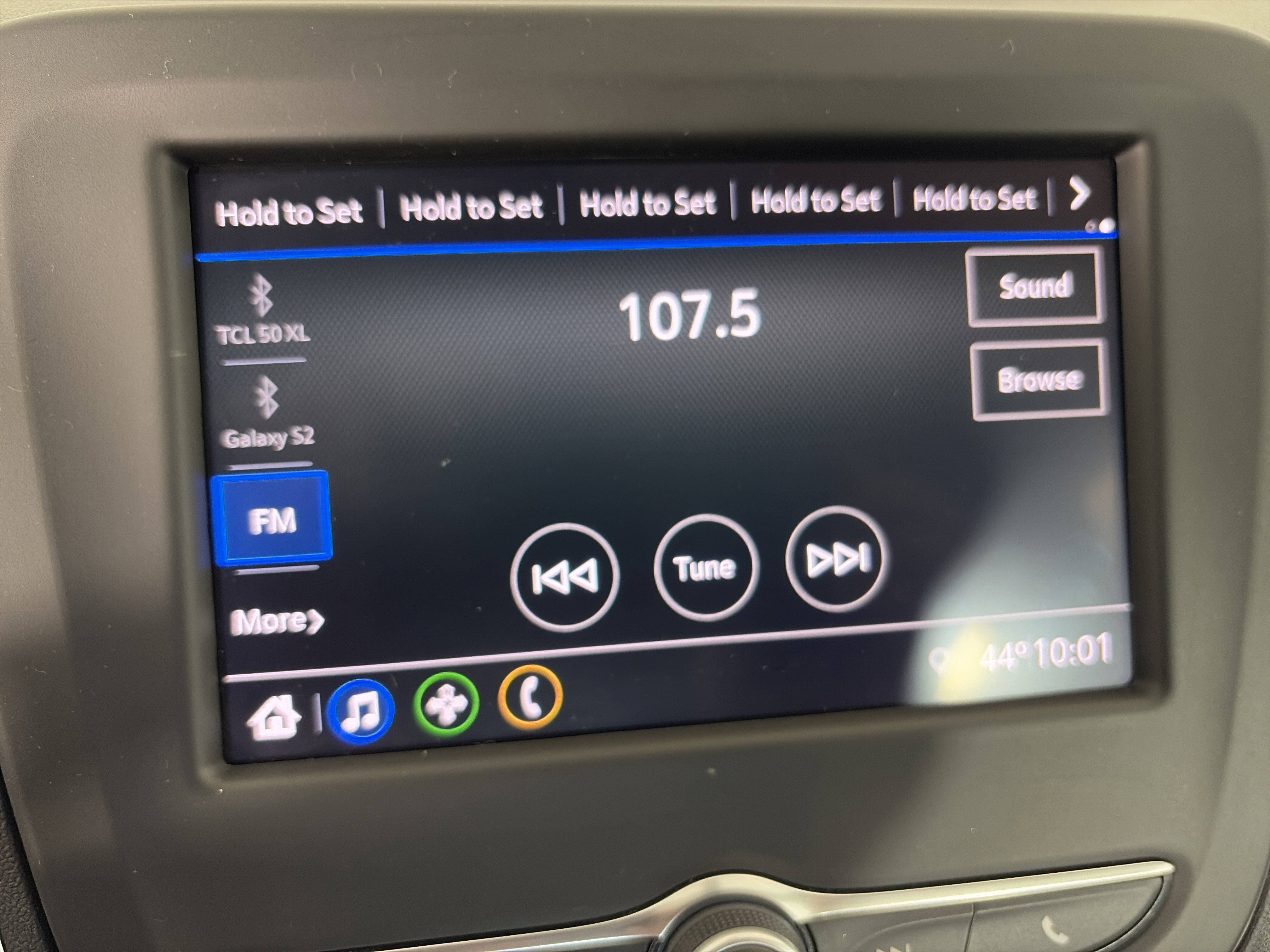 Certified 2021 Chevrolet Equinox LS image 19