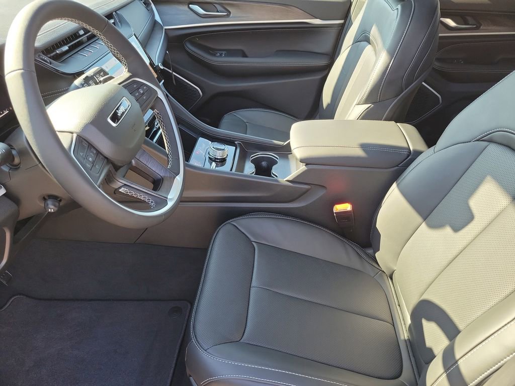 New 2026 Jeep Grand Cherokee L Limited image 19