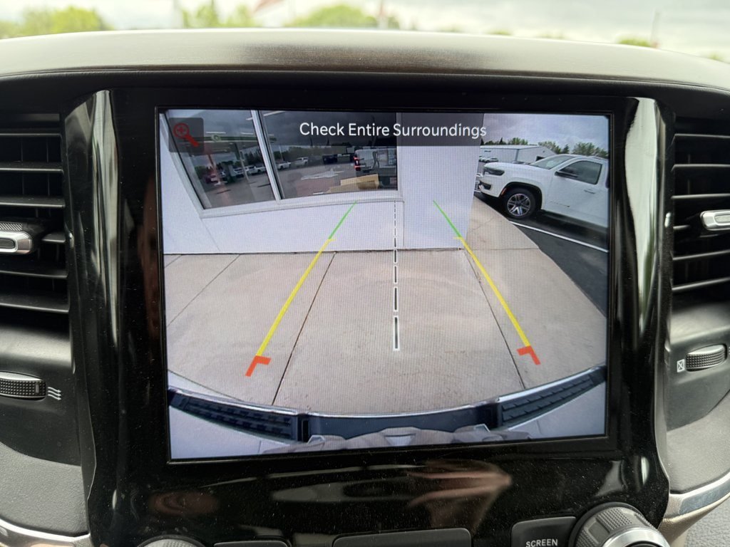 Used 2022 RAM 1500 Laramie AWD/4WD image 28