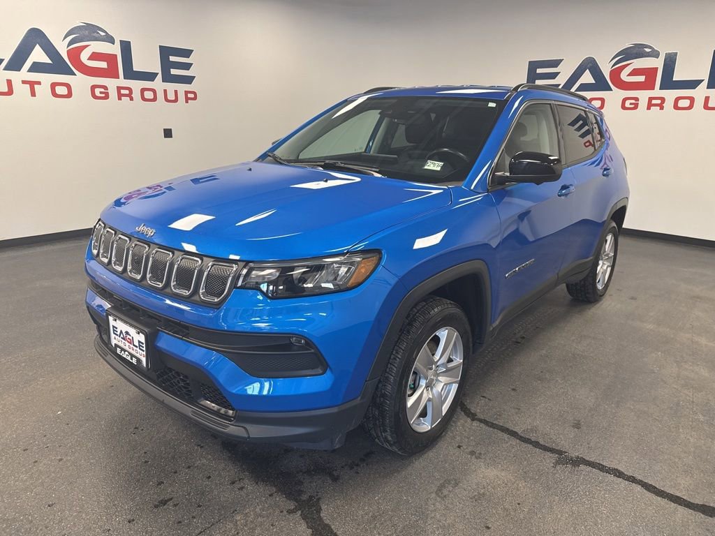 Used 2022 Jeep Compass Latitude w/ Convenience Group AWD/4WD image 5