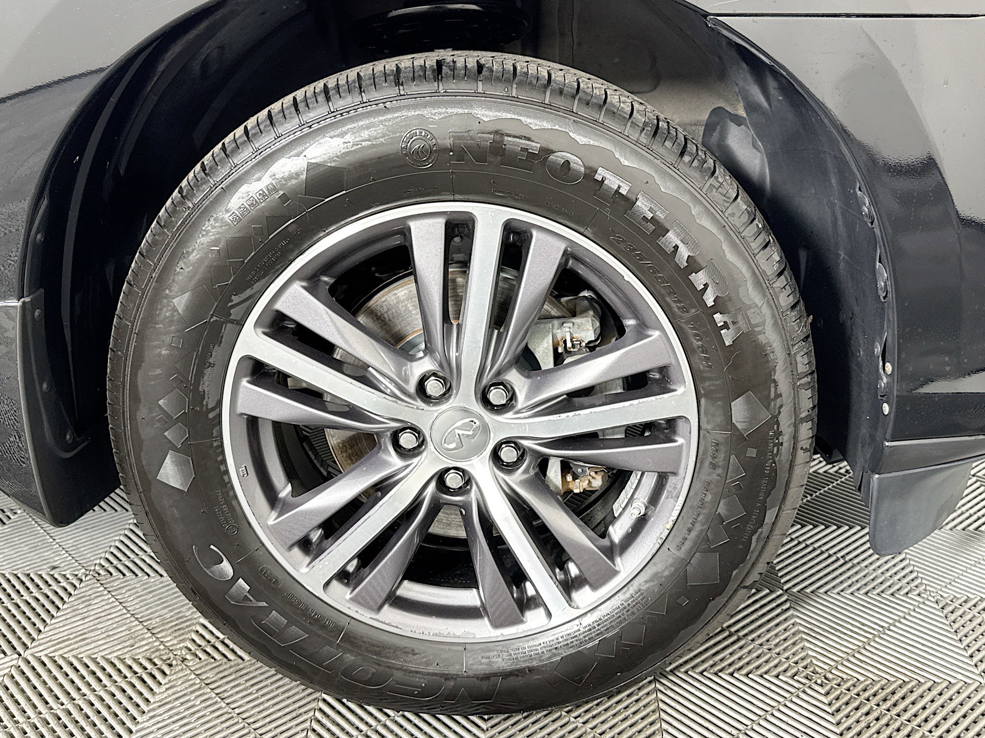 Used 2018 INFINITI QX60 Luxe image 28