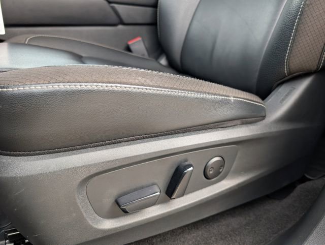 Used 2024 Nissan Pathfinder SL image 10